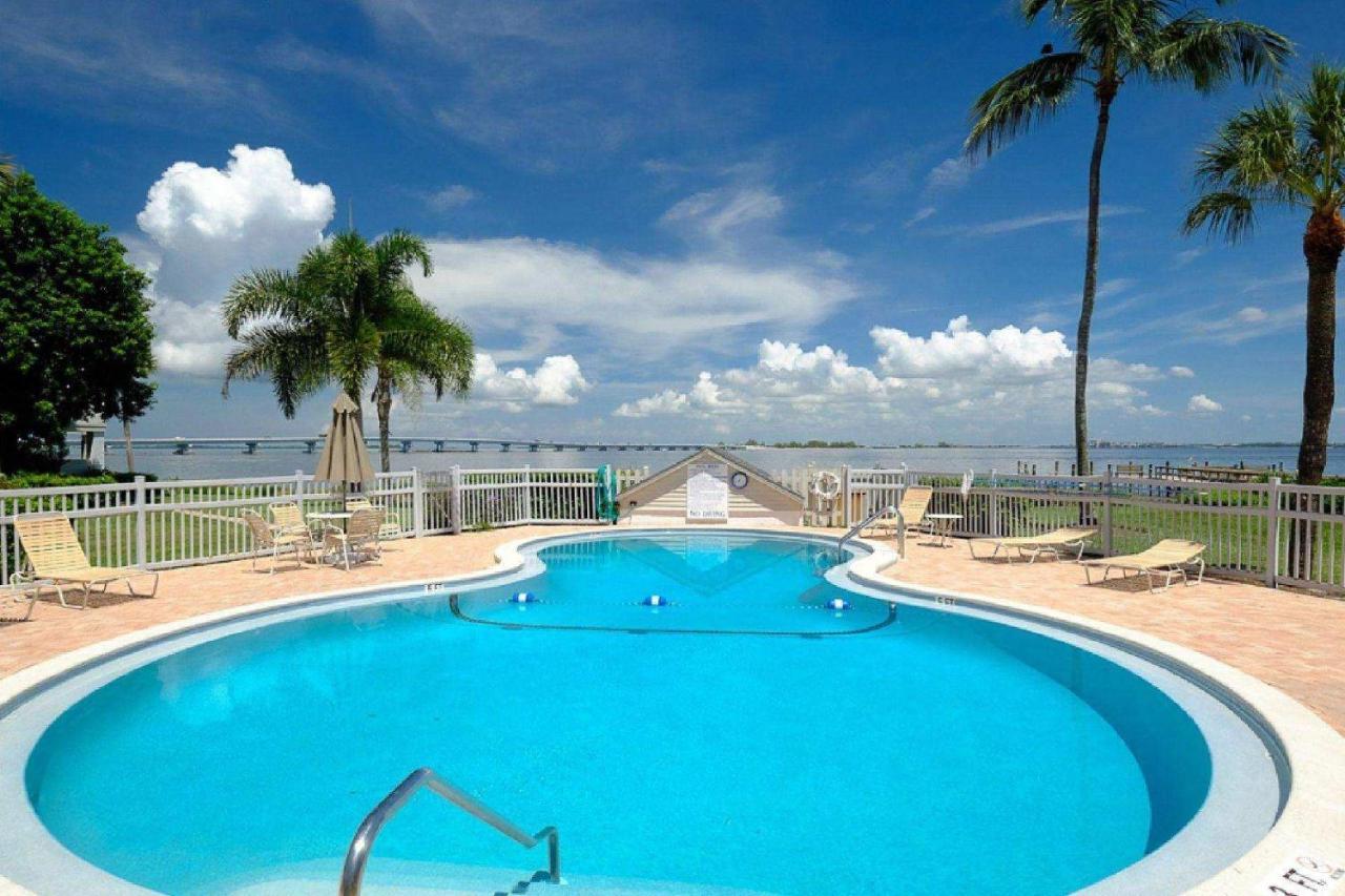 Вилла Mariner Pointe Санибел Экстерьер фото